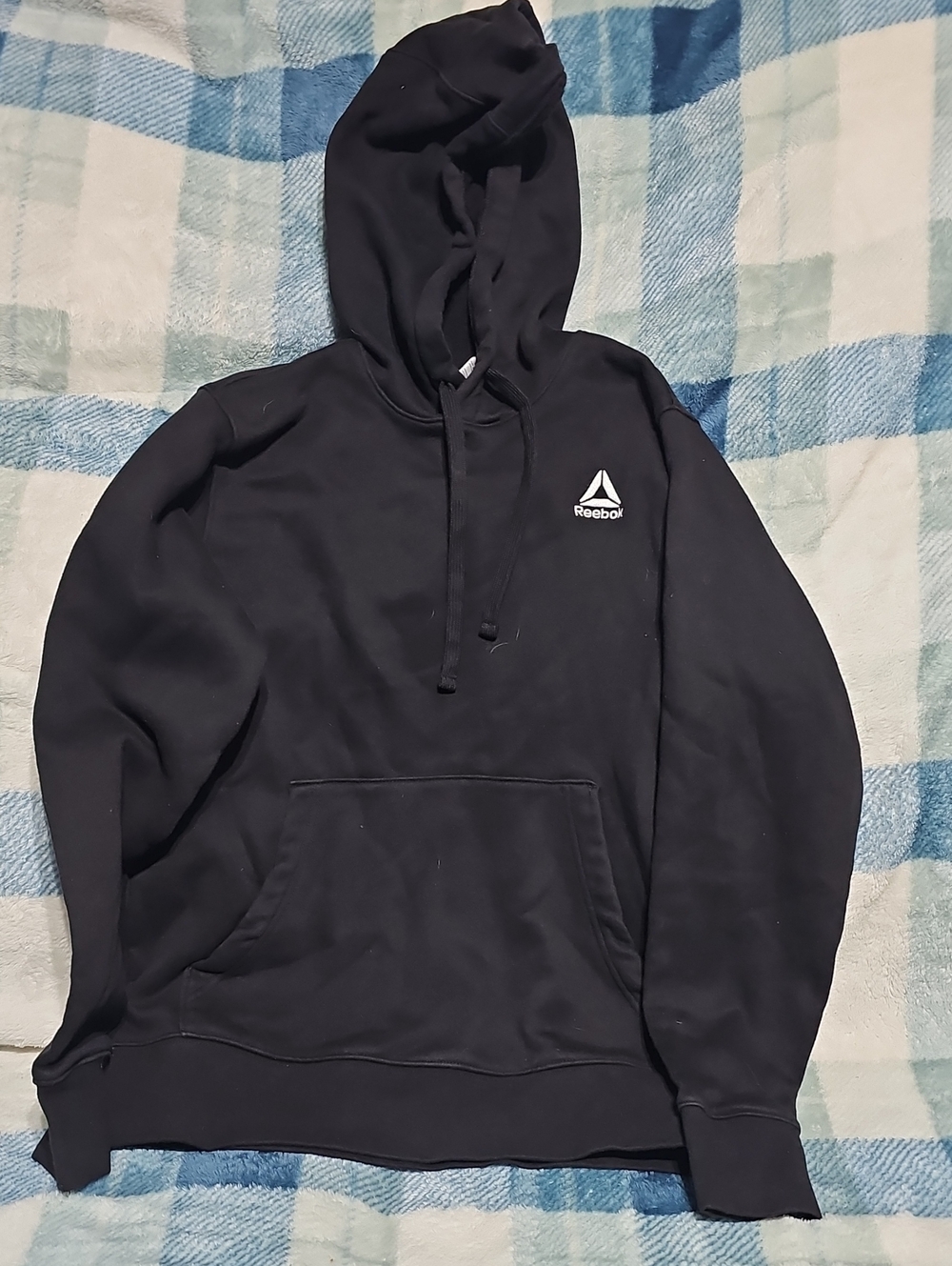 Reebok Black Men’s Pullover Hoodie with White Logo